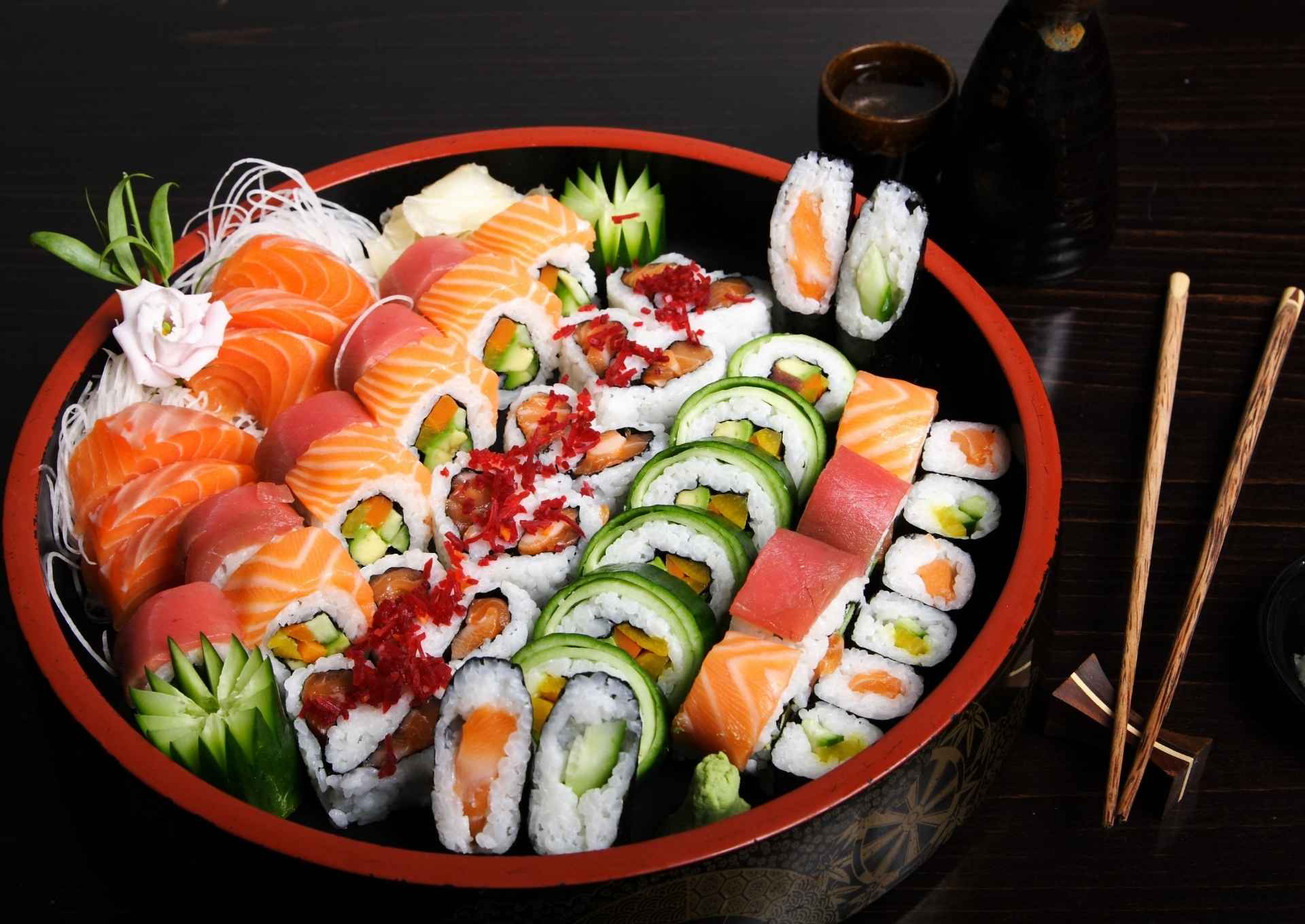 najczęstsze błędy przy przygotowywaniu sushi i jak ich uniknąć